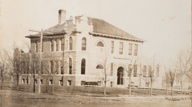 PC_Chester-Nebraska-School-1907-02-Front